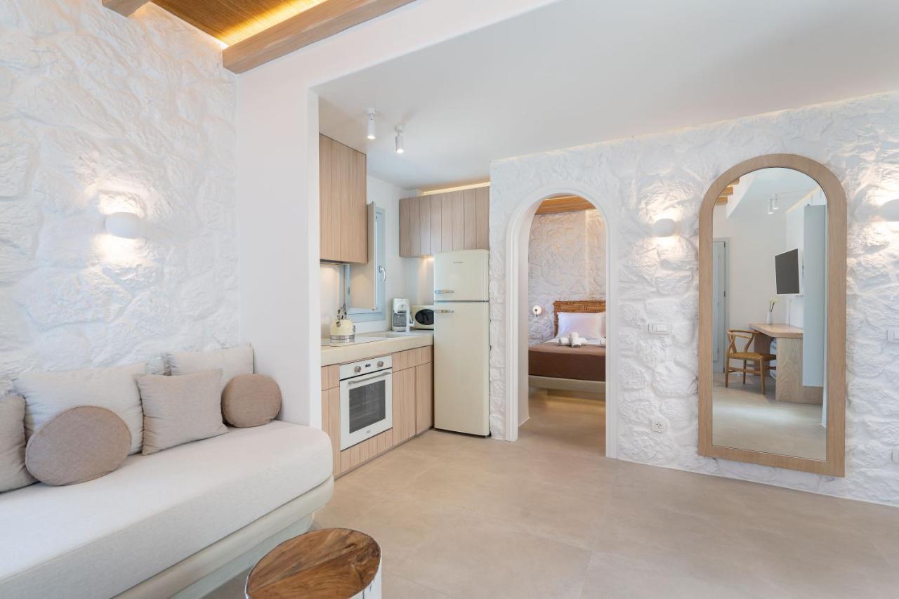 Airth Santorini Suites Firostefani Exterior foto